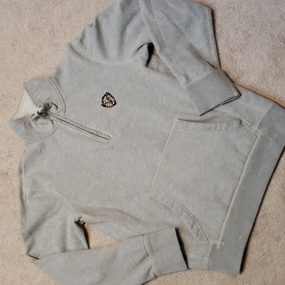 American Eagle Outfitters gray sweatshirt